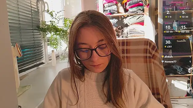 Snapshot of monlight__dana chatting on March 8, 1:14 pm monlight dana online show from March 8, 1:14 pm