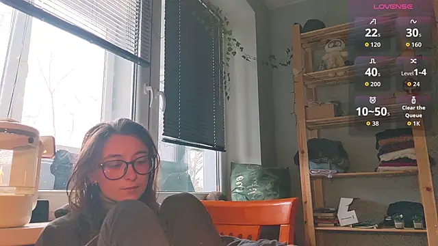 monlight  dana online show from March 31, 6:47 am