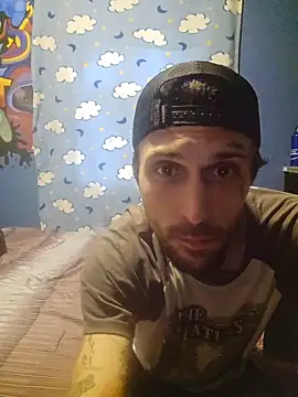 Snapshot of hungandtatted666 chatting on November 10, 3:00 pm hungandtatted666 online show from November 10, 3:00 pm