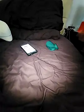 theclubist111 online show from April 5, 12:02 pm