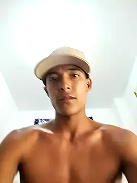 Demiansteven2 online show from February 26, 8:52 pm