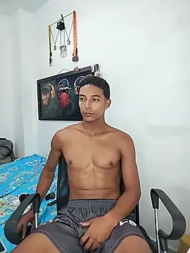 Snapshot of Demiansteven2 chatting on June 15, 5:37 pm Demiansteven2 online show from June 15, 5:37 pm