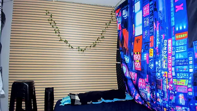 rosse 2504 online show from March 8, 2:40 pm