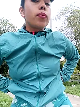  andrea30 online show from April 6, 11:55 am