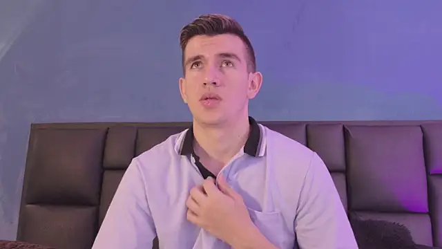 MikaelSlow online show from March 21, 4:28 am