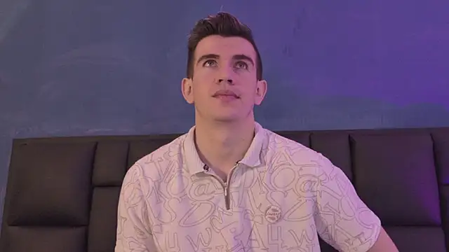 MikaelSlow online show from March 23, 7:51 pm