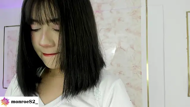 GENNESIS LOVE online show from May 30, 3:25 am