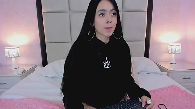 HannaClarrk  online show from January 22, 2:46 pm