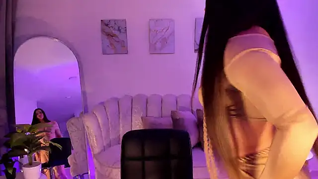 Snapshot of DonnaStonne chatting on March 28, 11:15 pm DonnaStonne online show from March 28, 11:15 pm