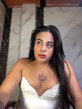 Snapshot of tattys_sexy chatting on March 14, 10:37 pm tattys sexy online show from March 14, 10:37 pm