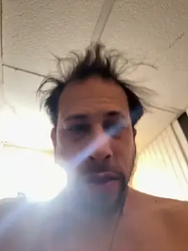 tongueispowerr6d9 online show from February 25, 10:03 am