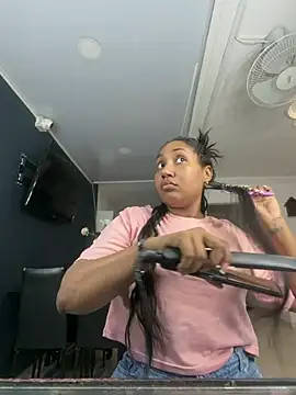 NaiomyLanes online show from March 20, 11:37 am