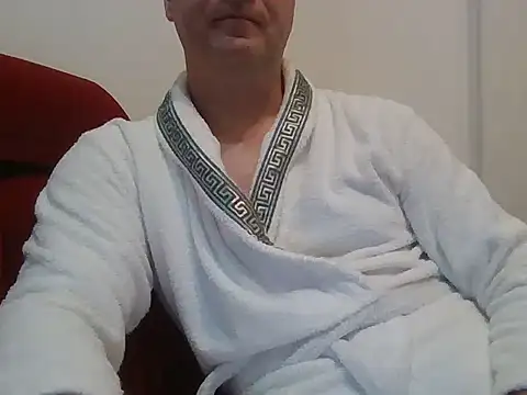 Snapshot of fikoivos chatting on April 30, 8:26 pm fikoivos online show from April 30, 8:26 pm