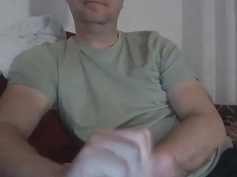 Snapshot of fikoivos chatting on May 27, 7:55 pm fikoivos online show from May 27, 7:55 pm