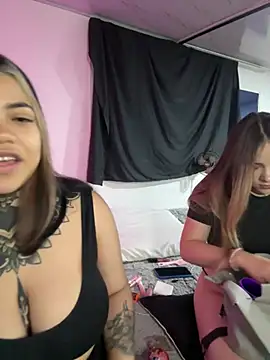 aliensexy online show from March 6, 11:56 pm