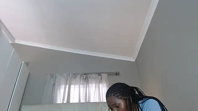 Snapshot of naughtyblackdolie chatting on March 14, 8:31 am naughtyblackdolie online show from March 14, 8:31 am