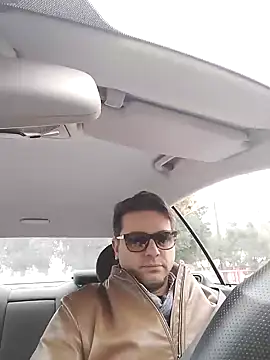 Snapshot of sexoffice83 chatting on February 20, 11:53 am sexoffice83 online show from February 20, 11:53 am