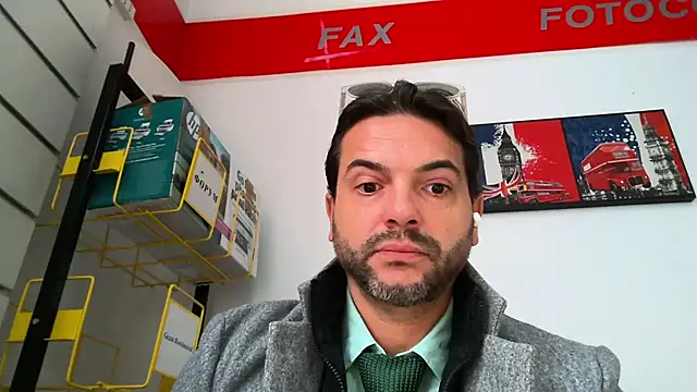 Snapshot of sexoffice83 chatting on December 1, 11:48 am sexoffice83 online show from December 1, 11:48 am