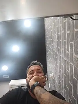 alex44pt online show from August 8, 2:19 pm