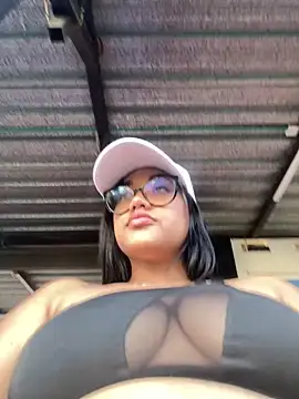 ElaEndez  online show from January 19, 10:28 pm