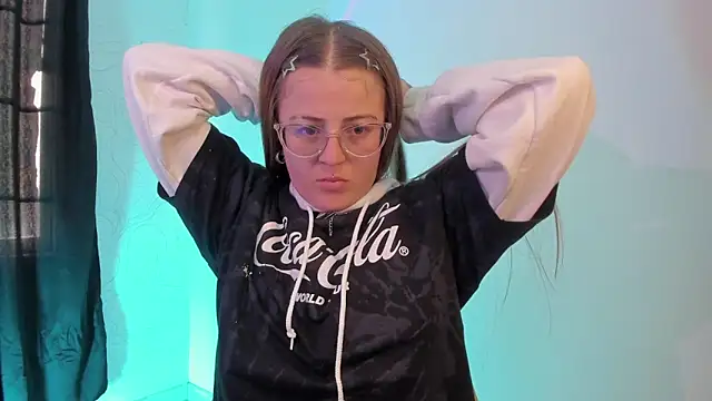 tekila   online show from February 12, 8:40 pm