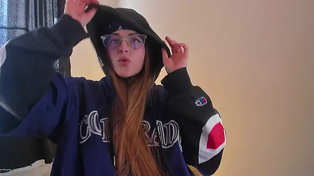 tekila   online show from March 12, 7:28 pm