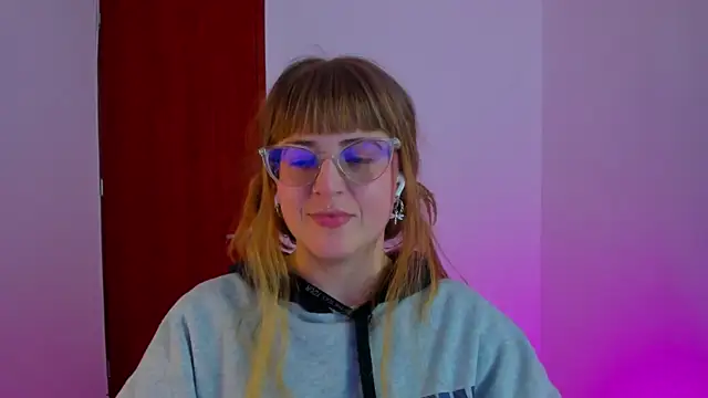 tekila   online show from December 3, 3:36 am