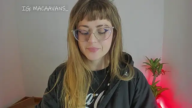 tekila   online show from March 6, 11:01 pm