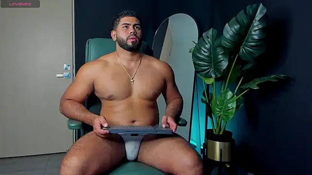 noah crux online show from July 6, 11:07 pm