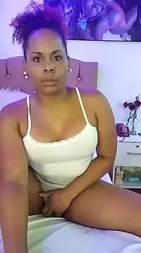 Snapshot of Camille_rose_ chatting on February 2, 9:56 pm Camille rose online show from February 2, 9:56 pm