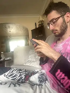 EE123458 online show from September 12, 1:11 pm