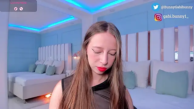 Snapshot of gabi_bunny chatting on March 6, 6:15 pm gabi bunny online show from March 6, 6:15 pm
