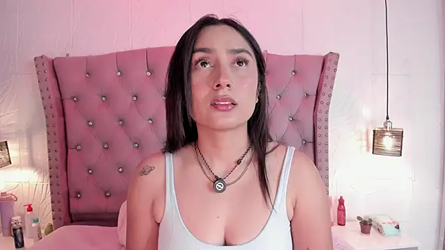 lia sofiia online show from April 16, 9:10 am