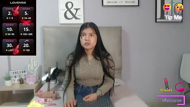 SophiaMeyerst online show from May 13, 6:16 pm
