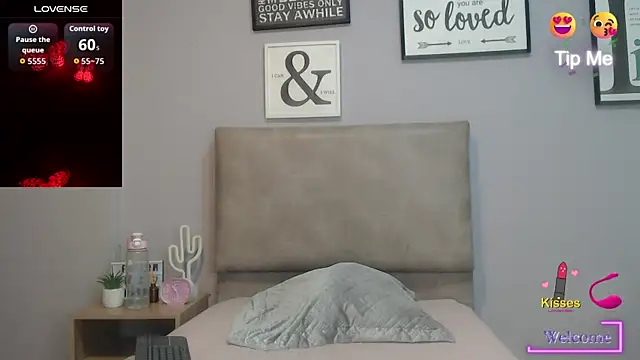 SophiaMeyerst online show from May 16, 2:05 pm