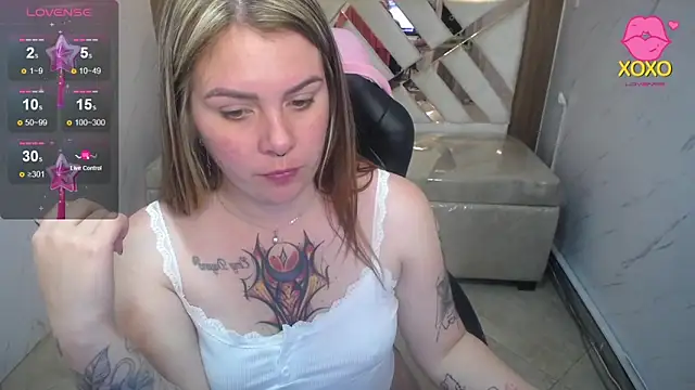 Paula b  online show from March 25, 12:44 pm