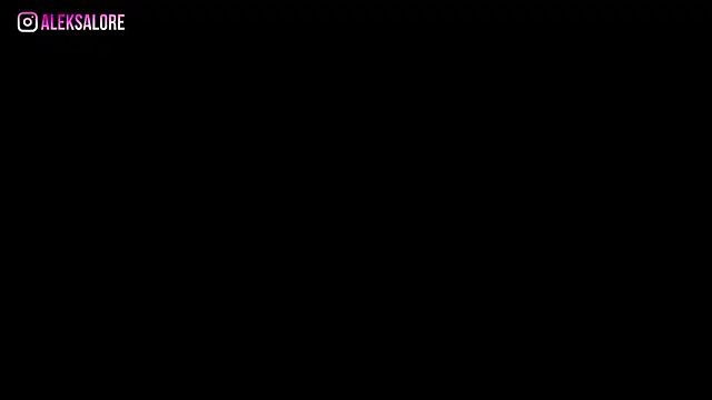 Snapshot of LexieLoree chatting on July 11, 2:58 am LexieLoree online show from July 11, 2:58 am