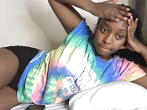 Sweet mella online show from May 9, 3:06 pm