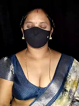 vintage-vibs online show from April 18, 6:23 pm