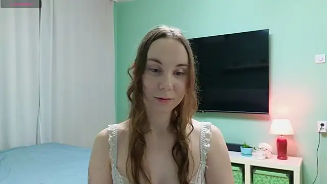 Snapshot of i_can_fix_you chatting on December 1, 2:55 pm i can fix you online show from December 1, 2:55 pm