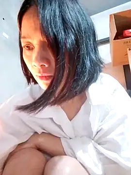 Aninyin22 online show from February 5, 1:47 am