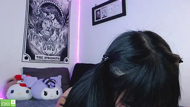 babycat4  online show from December 9, 12:34 am