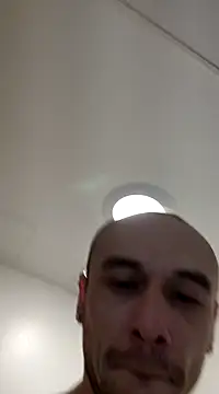 Snapshot of gabelove369 chatting on December 24, 3:27 am gabelove369 online show from December 24, 3:27 am