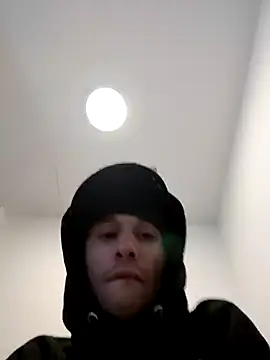 Snapshot of gabelove369 chatting on December 30, 1:37 am gabelove369 online show from December 30, 1:37 am