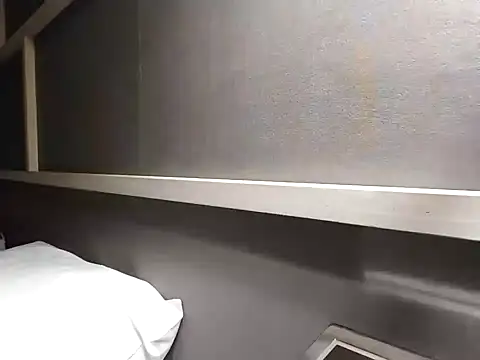 Snapshot of mayu629 chatting on December 20, 11:21 am mayu629 online show from December 20, 11:21 am