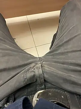 hotisraeli online show from January 6, 3:51 pm