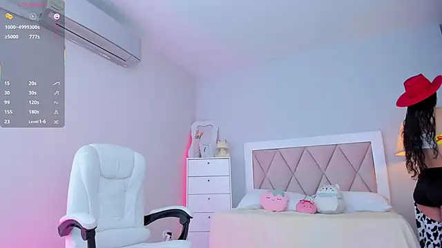 Snapshot of ania_sweet18 chatting on November 1, 1:51 am ania sweet18 online show from November 1, 1:51 am