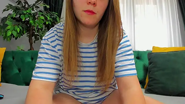 Snapshot of bonnie6969 chatting on March 8, 7:38 am bonnie6969 online show from March 8, 7:38 am