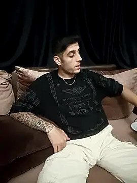 arenn1997 online show from October 1, 10:05 pm