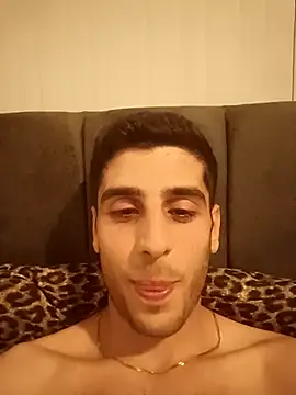 arenn1997 online show from March 7, 12:18 am